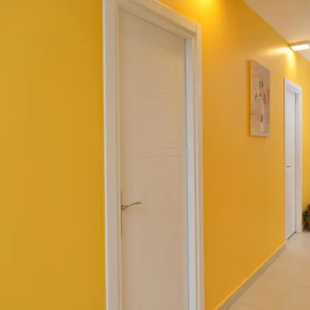 アパートホテル Spil