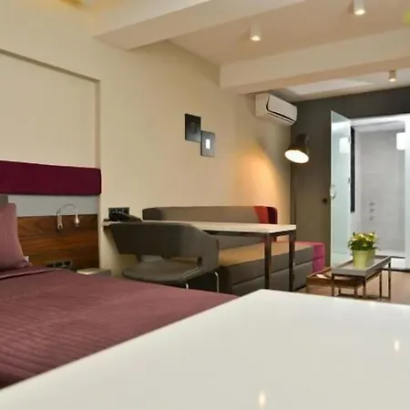 アパートホテル Spil 4*