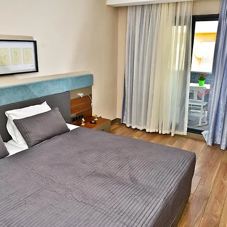 Spil 4* イズミル